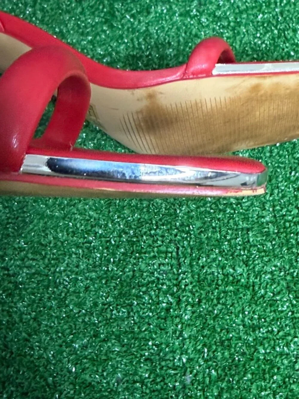 ALDO Red Strappy Leather Sandals Slim Block Heel Square Toe Gold Trim Size 7.5